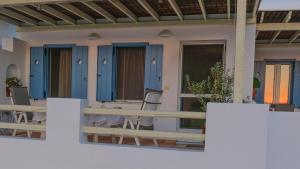 Exohiko Paros Greece