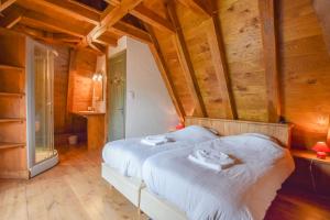 Hotels Domaine d'Essendieras : photos des chambres