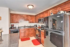 Blairsville Home w Deck & Stunning Mountain Views