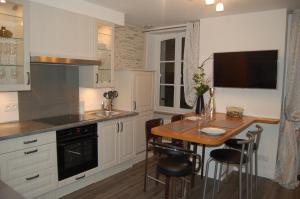 SuitHome Jacobins