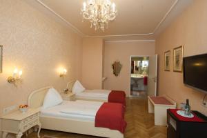 Classic Double or Twin Room room in Pertschy Palais Hotel