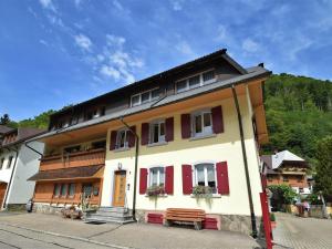 Tranquil Apartment in Geschwend with private terrace