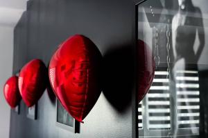 SECRET SUITE "Mr Grey" - Jacuzzi privatif - Gare RER C - Proche Paris