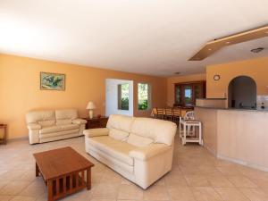 Villas Panoramic view over the sea with private swimming pool : photos des chambres
