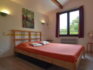 Stylish holiday home near St Brès