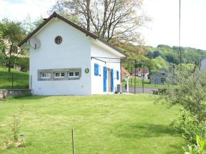 Maisons de vacances Cozy Home in Haut du them ch teau lambert with Garden : photos des chambres