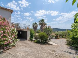Villa in Beaufort near Pyrenees Skiing