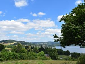 Maisons de vacances Inviting Holiday Home in Montaron with Garden : photos des chambres