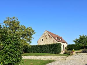 Maisons de vacances Comfortable holiday home near the Causses du Quercy : photos des chambres