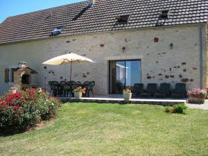 Maisons de vacances Comfortable holiday home near the Causses du Quercy : photos des chambres