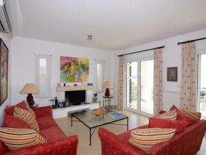 Comfortable Villa near Beach in Finikounta Messinia Greece