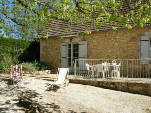 Maisons de vacances Holiday Home in Lamonzie Montastruc with Pool : photos des chambres