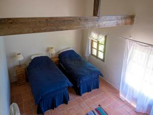 Villas A spacious and beautifully restored rural farmhouse with private pool : photos des chambres