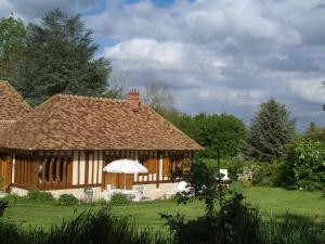 Maisons de vacances Traditional house with garden in Dampsmesnil 15km from Giverny : photos des chambres