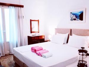 Pleasant Apartment in Piso Levadi near Kalogeros Beach Paros Greece