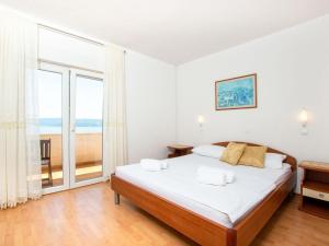 Comfortable Apartment in Celina with Swimming Pool 