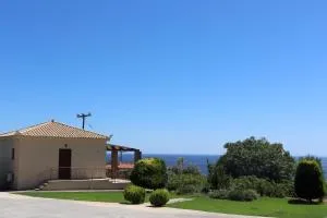 TAKIS BIZOS House 1 - Asíni