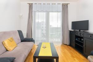 Apartment GdaÅ„sk JabÅ‚oniowa by Renters