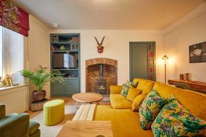 One-Bedroom Apartment room in The Jungle Nook