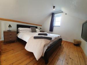 Low Farm Cottages - 4-star hotels in Woodbridge