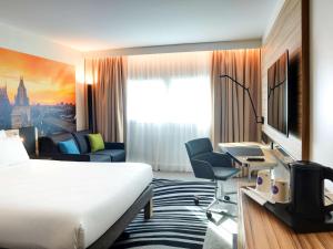 Hotels Novotel Paris 14 Porte d'Orleans : photos des chambres