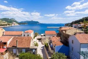 Holiday Home Jasenka Trstenik - Trstenik