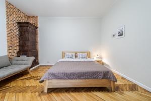 InshiApartments on Teodora square