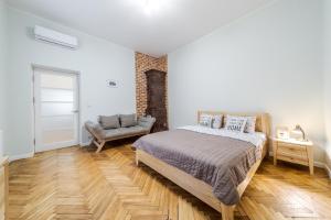 InshiApartments on Teodora square