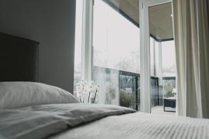 ÖÖ Street Luxury Apartment with Terrace