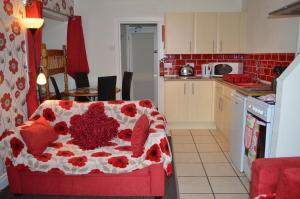 Ayrton House Holiday Apartments