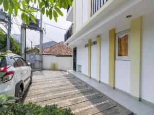 G357 Near Margo City