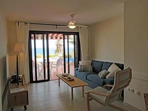BARLOVENTO by RENTMEDANO Luxury beach front apartment with fantastic ocean views