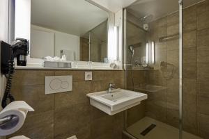 Hotels Kyriad Bordeaux - Merignac Aeroport : Chambre Double Standard