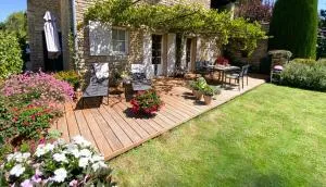 Chez Suzanne - Lacoste