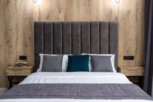 Modern studio apartment in the city of center