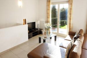 TREMEZZO RESIDENCE 2-1 of 11 apartments in an exclusive residence by Italian Apartments