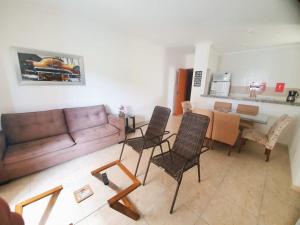 Lindo apto com 3 quartos, apenas 1 quadra da praia das Toninhas