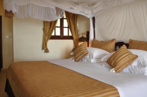 Breezes Beach Club and Spa