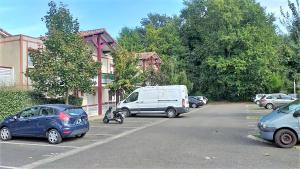 Appartements Studio calme avec parking : photos des chambres
