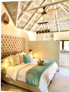 iKhaya LamaDube Game Lodge