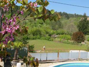 Maisons de vacances Gites les Eaux Claires : photos des chambres