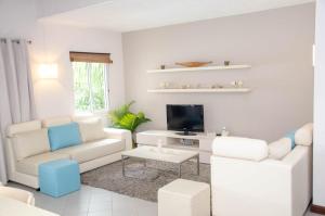 Exclusive penthouse with paradise sea view