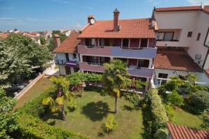 Apartments Lidija