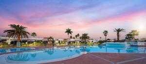 Maspalomas Lago Canary Sunset, San Bartolomé de Tirajana - Gran Canaria