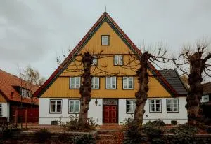 Altes Fährhaus & Bäckerhaus (komplett) - Wewelsfleth