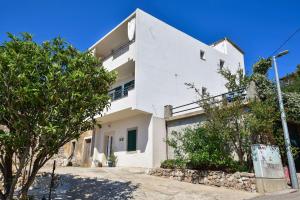 Apartments Nina & Mili