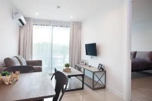 De Amber Bang Sarae by FunnyProperty - Ban Nong Chap Tao