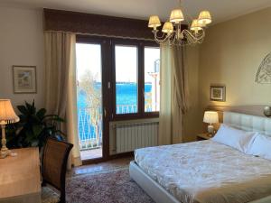 OASIS Golden Lagoon Chalet