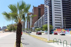 13 FLAT BEIRA MAR Com ENERGIA, VAGA, 3 CAMAS, WI-FI e AR