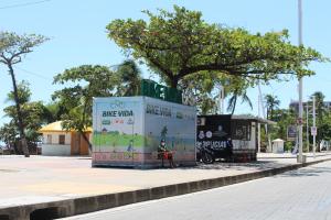 13 FLAT BEIRA MAR Com ENERGIA, VAGA, 3 CAMAS, WI-FI e AR